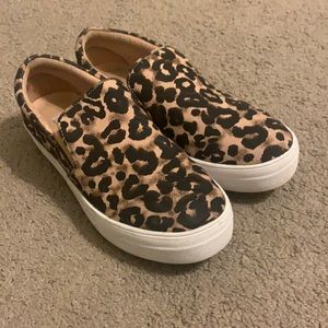Steve Madden leopard print sneakers